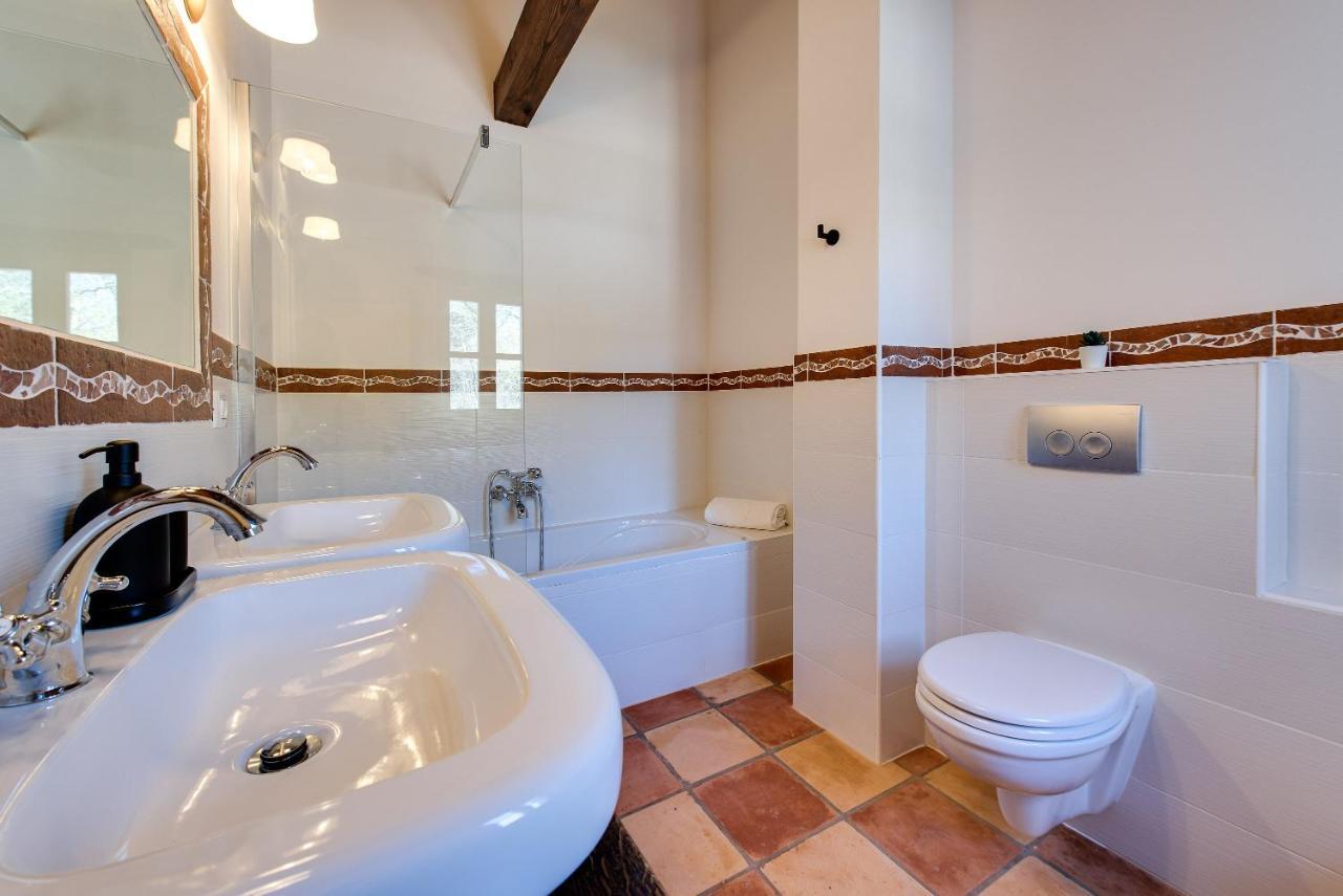 Avalon - Luxury With Pool In The Centre Of Istria Tinjan