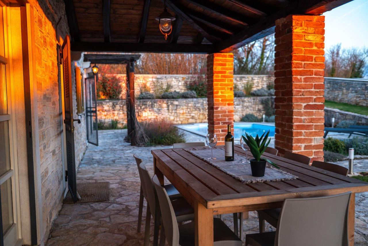 Avalon - Luxury With Pool In The Centre Of Istria * Tinjan
